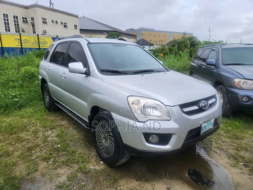 Kia Sportage 2007 Silver