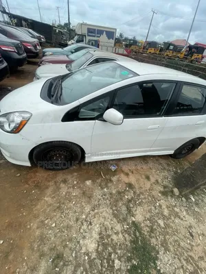 Honda Fit Automatic 2010 White