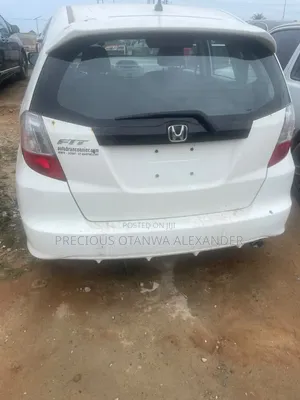 Honda Fit Automatic 2010 White