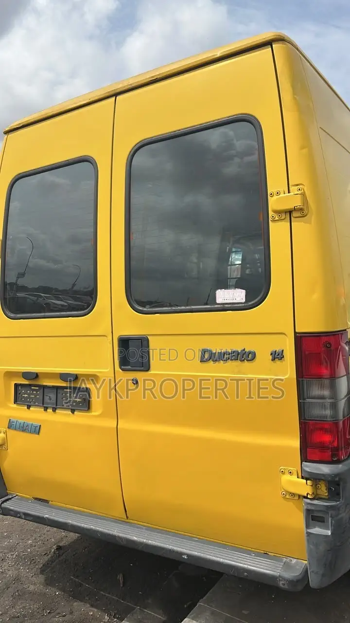 Fiat Ducato 2006 Yellow