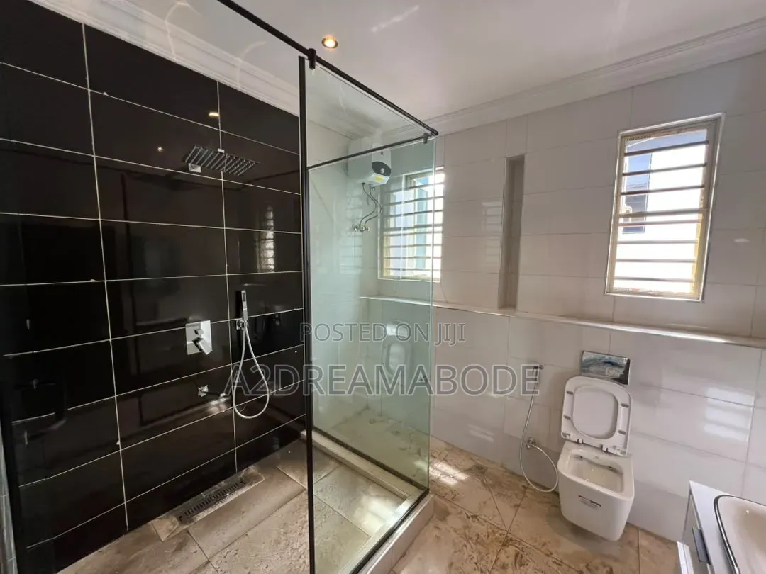 4bdrm Duplex in Ikeja Gra for rent
