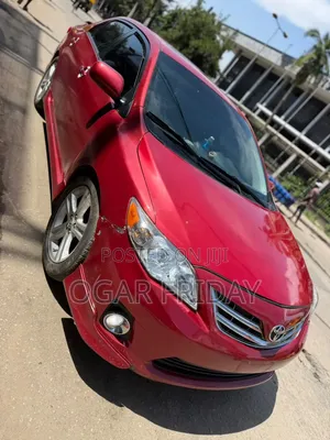 Toyota Corolla S Special Edition 4dr Sedan (1.8L 4cyl 4A) 2013 Red