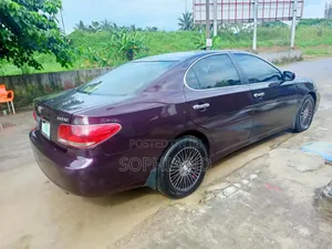 Lexus ES 2005 Red