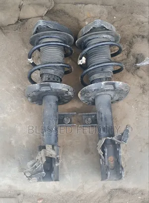 Front Shock Mercedes Benz GLA
