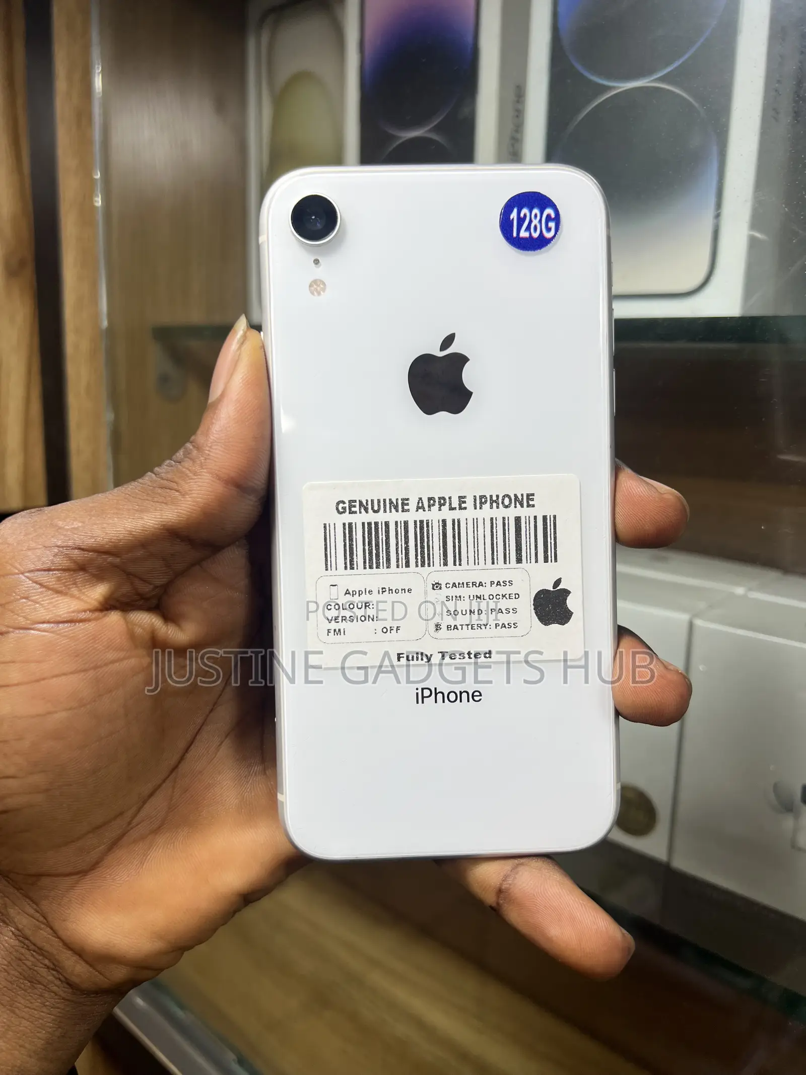 Apple iPhone XR 128 GB White