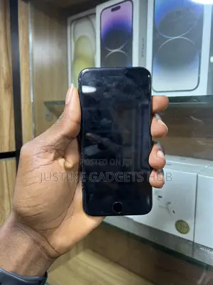 Apple iPhone 7 128 GB Black