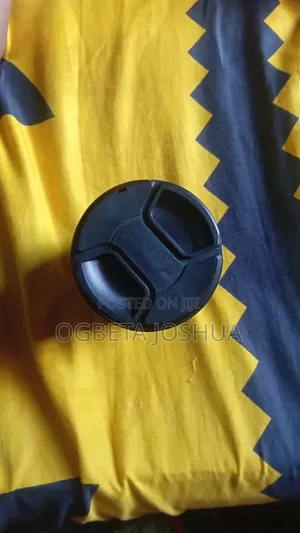 Nikon Lens 18 to 200 Zoom Lens