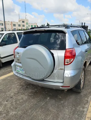 Toyota RAV4 2008 Silver