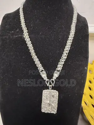 ITALY 9999 Sterling Silver Necklace With Pendant
