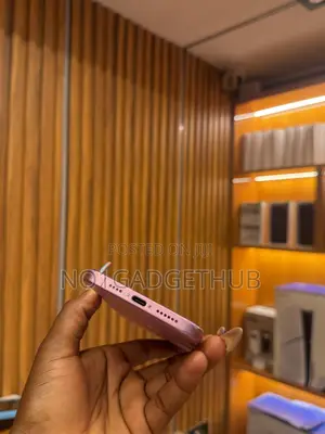 Apple iPhone 16 Plus 128 GB Pink