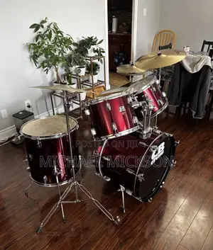 CB Professional Full Drum Set