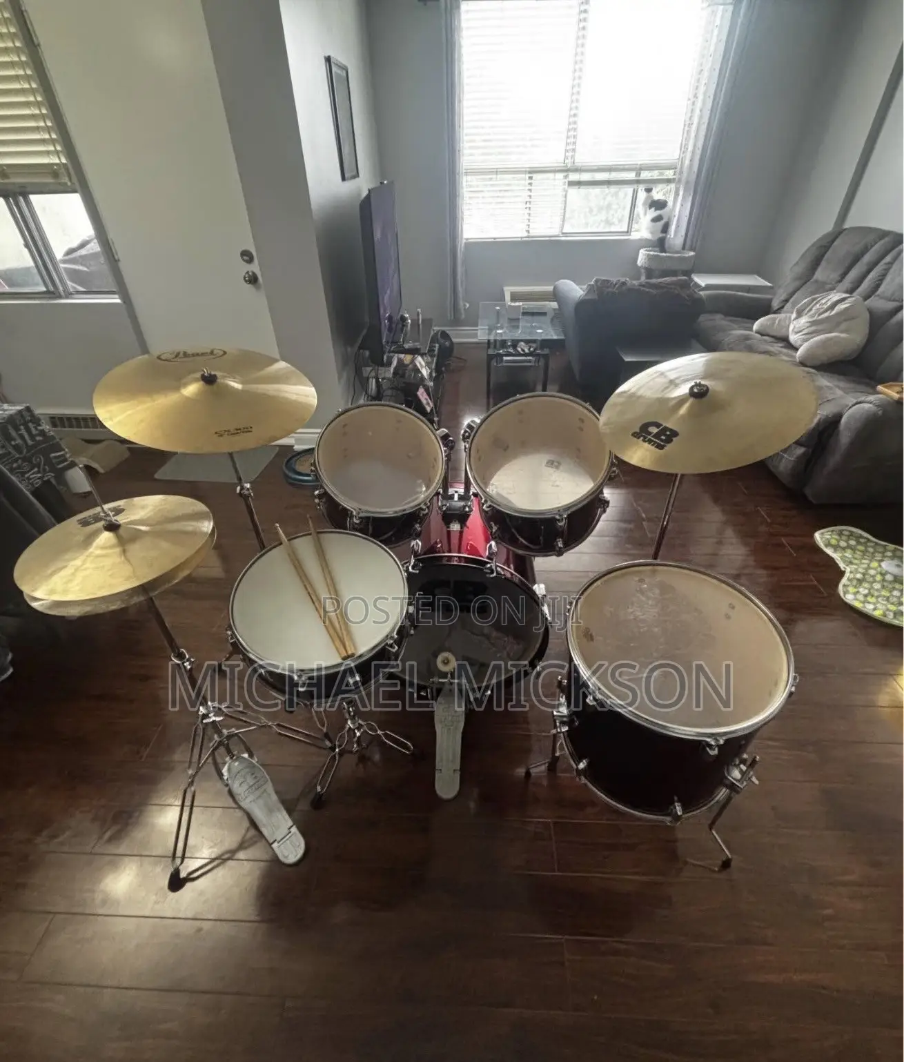 CB Professional Full Drum Set