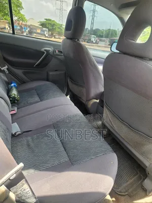 Toyota RAV4 Automatic 2003 Silver