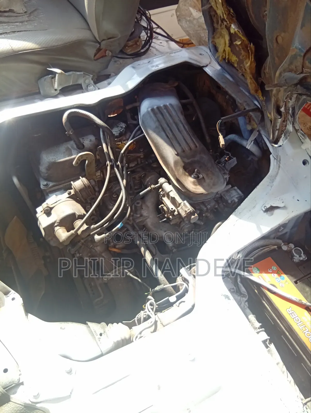 Toyota HiAce 1998 White