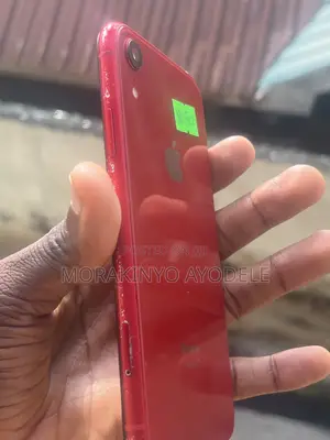 Apple iPhone XR 64 GB Red
