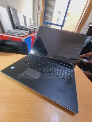 Laptop Dell Precision 7720 16GB Intel Core i7 SSD 512GB