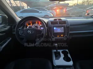 Toyota Camry SE Limited Edition 4dr Sedan (2.5L 4cyl 6A) 2012 Blue