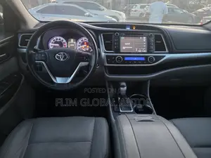 Toyota Highlander 2015 Silver