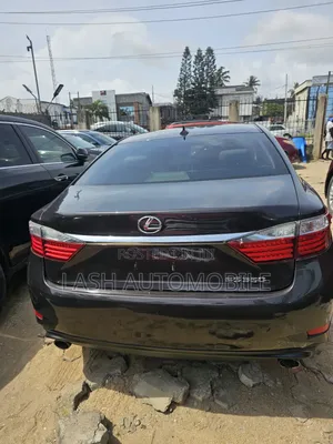 Lexus ES 2015 Gray