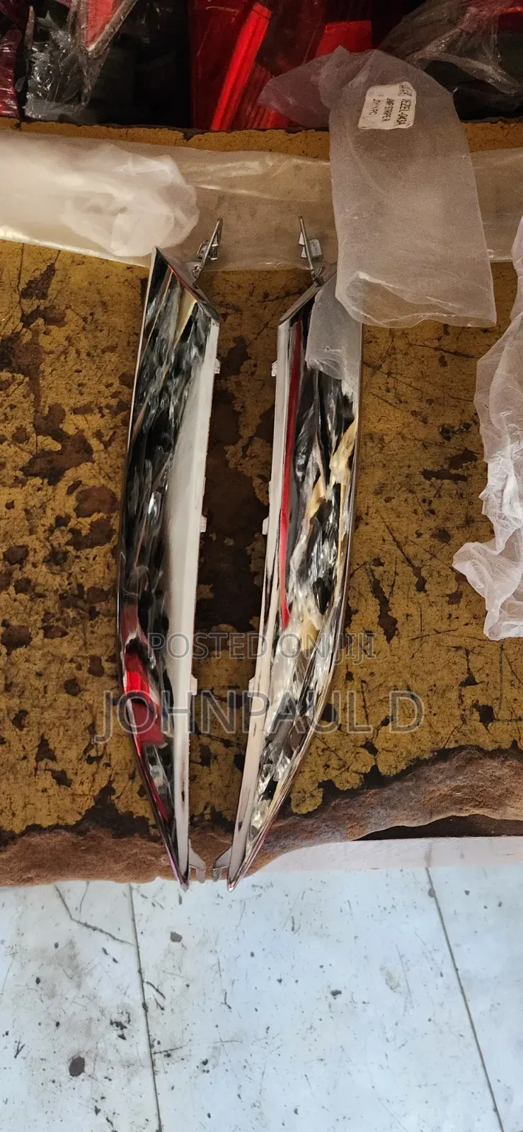 Headlight Chrom 2020 HRV Direct