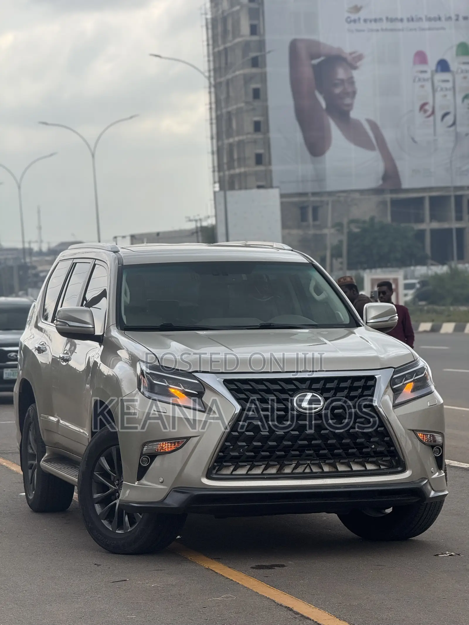 Lexus GX 2020 Gold