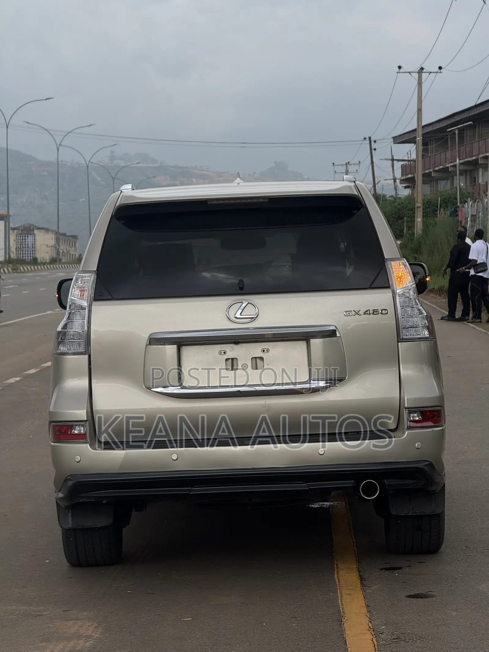 Lexus GX 2020 Gold