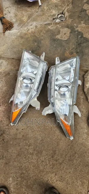 Headlights Highlander 012