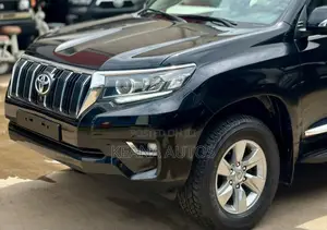 Toyota Land Cruiser 2022 Black