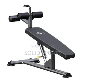 Adjustable Bench Offers Multiple Incline and Decline Positions