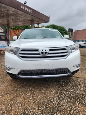 Toyota Highlander 2012 White