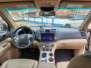 Toyota Highlander 2012 White