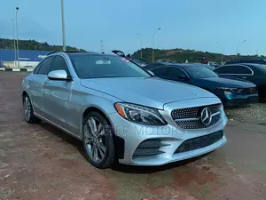Mercedes-Benz C300 Luxury 4Matic Sedan AWD (2.0L 4cyl 7A) 2016 Silver