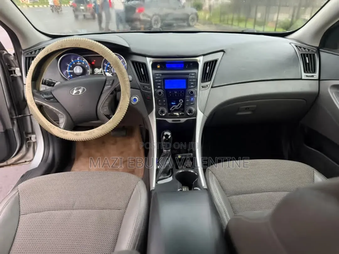 Hyundai Sonata 2013 Silver