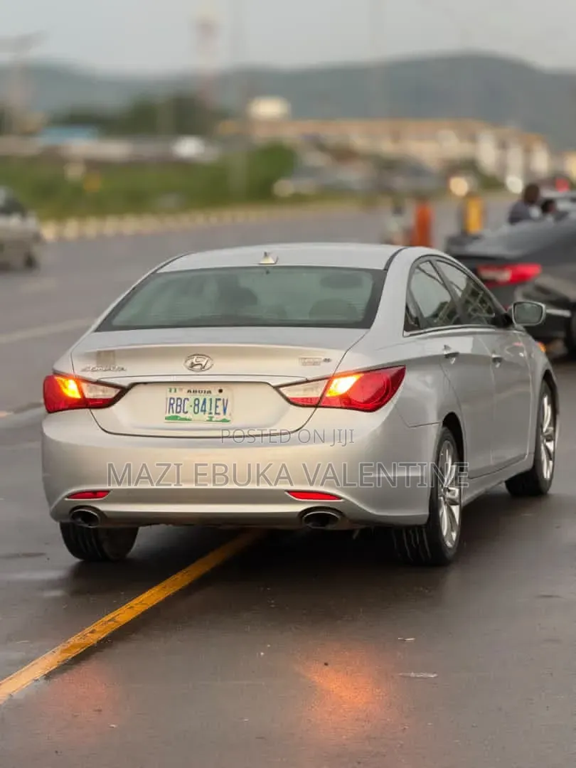 Hyundai Sonata 2013 Silver