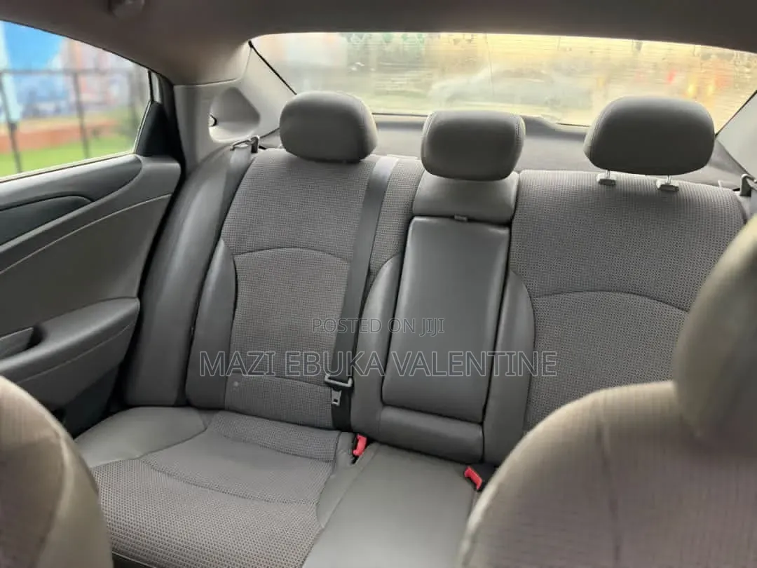 Hyundai Sonata 2013 Silver