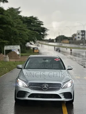 Mercedes-Benz C300 2015 Silver