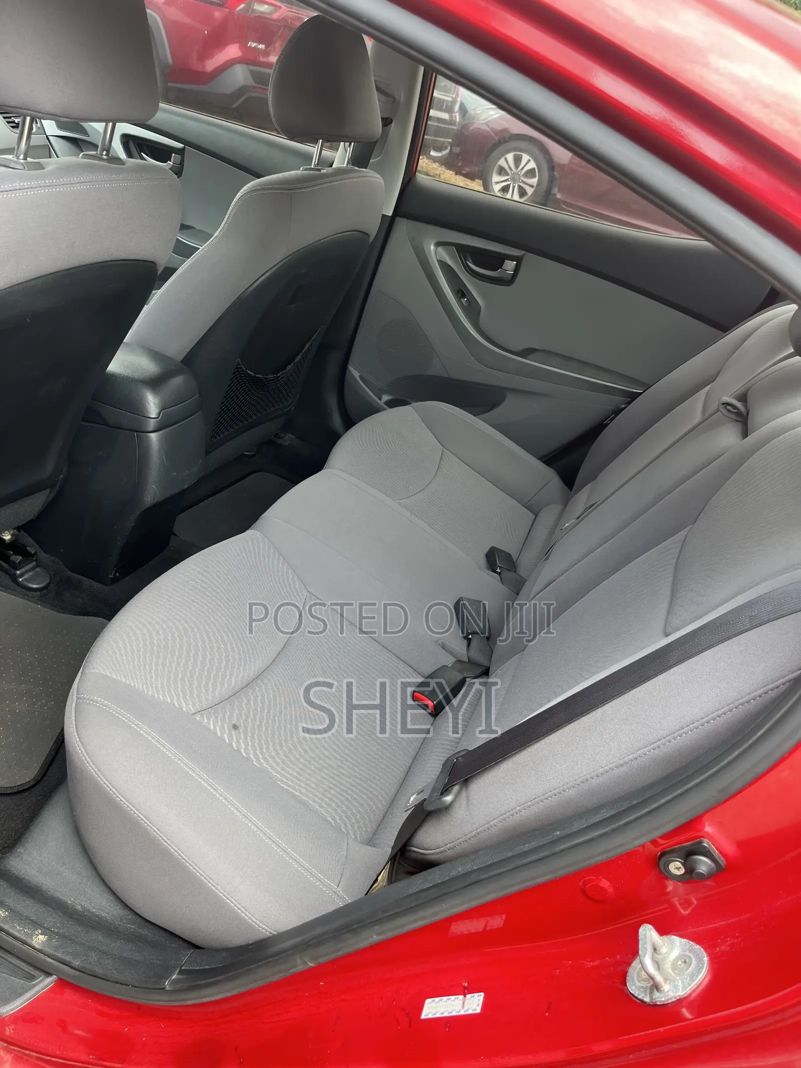 Hyundai Elantra 2015 Red