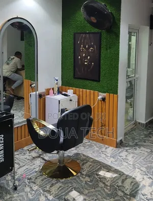 Barbing Chair