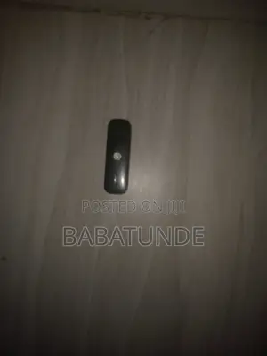 Unlocked Vodafone 4G LTE USB Internet Dongle / Universal Modem