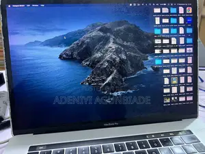 Laptop Apple MacBook Pro 2016 16GB Intel Core i7 SSD 250GB