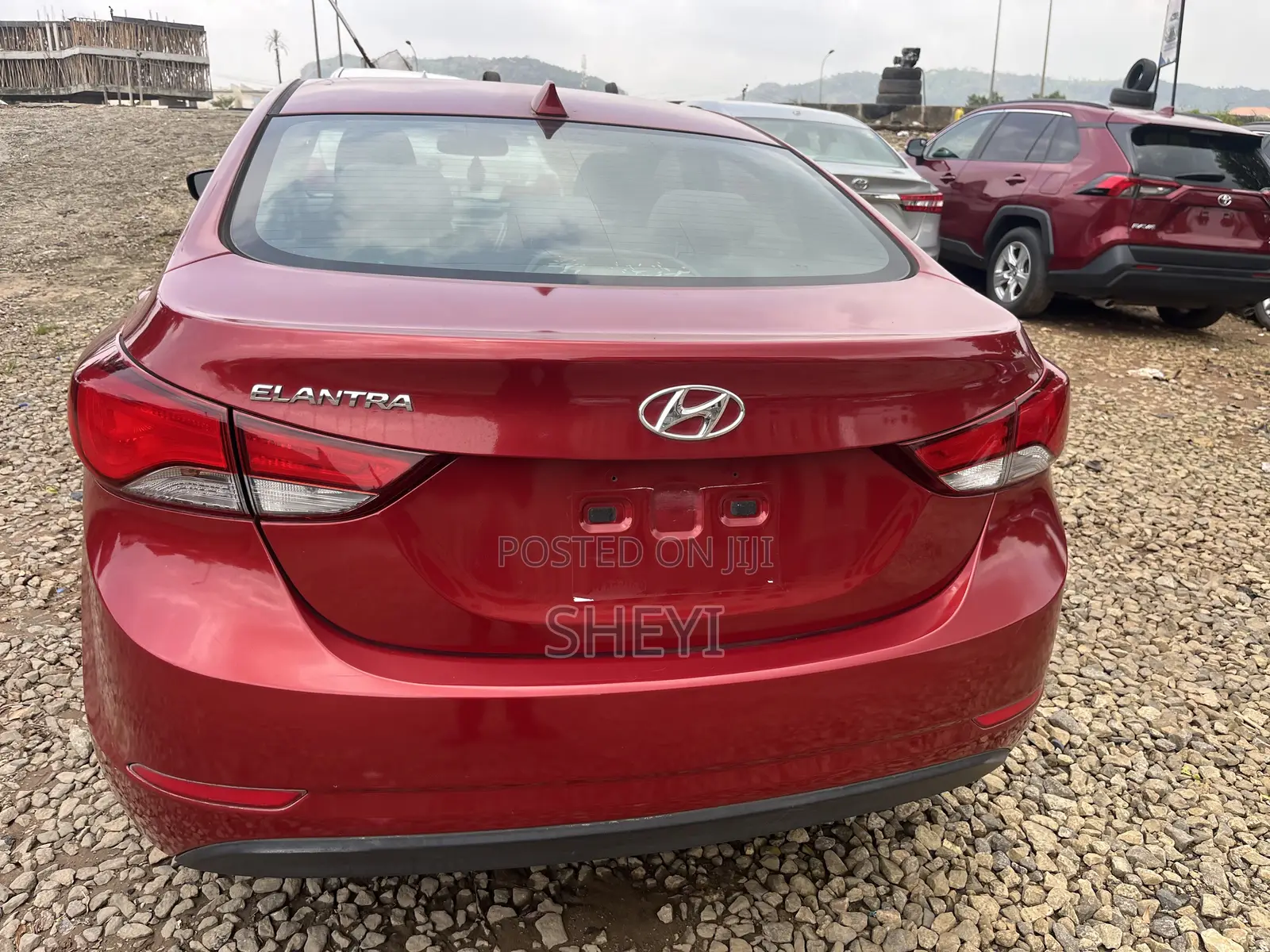 Hyundai Elantra 2015 Red