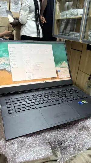 Laptop HP Omen 17t 16GB Intel Core i7 SSD 512GB