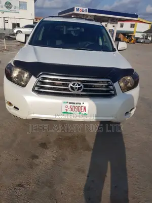 Toyota Highlander 2009 White