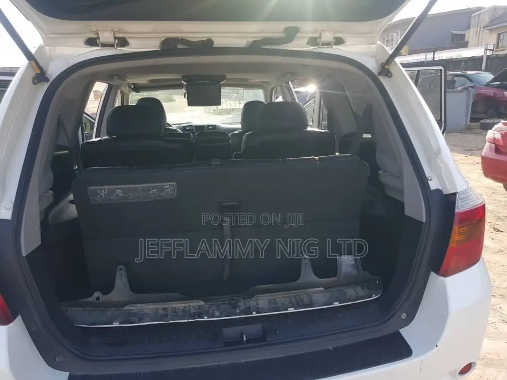 Toyota Highlander 2009 White