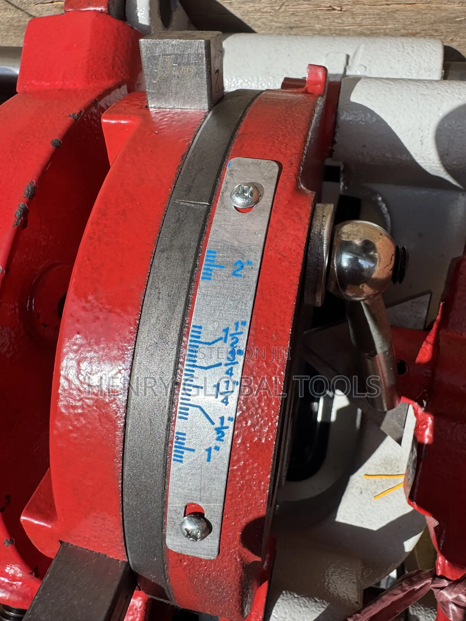 Pipe Threading Machine – 1/2” to 2”