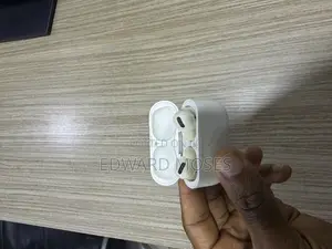 Apple AirPod Pro