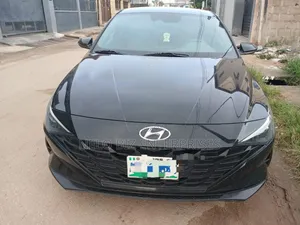 Hyundai Elantra 2021 Blue