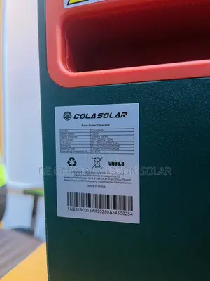 3.6kwh Cola Portable Solar Generator