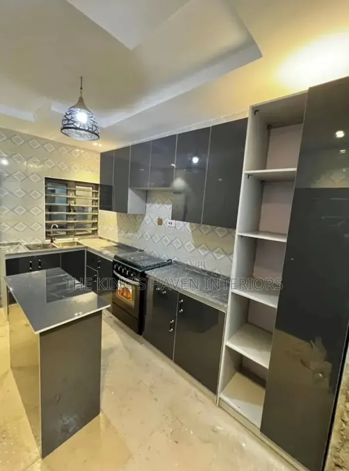 Kitchen Cabinet
