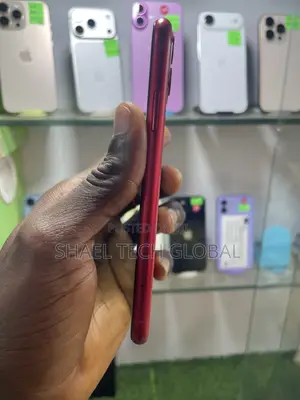 Apple iPhone 11 64 GB Red